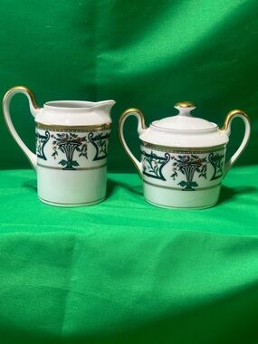 Christian Dior Florissant White Porcelain Gold Logo Sugar Bowl W/lid & Creamer